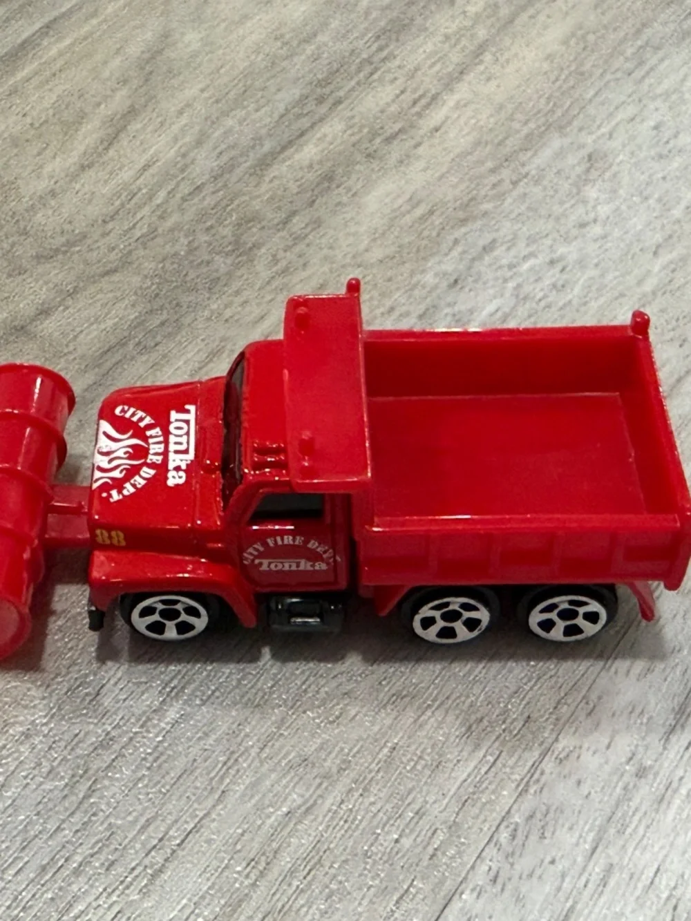 Maisto Tonka Fire Truck & Fresh Metal Rescue Truck Diecast Lot